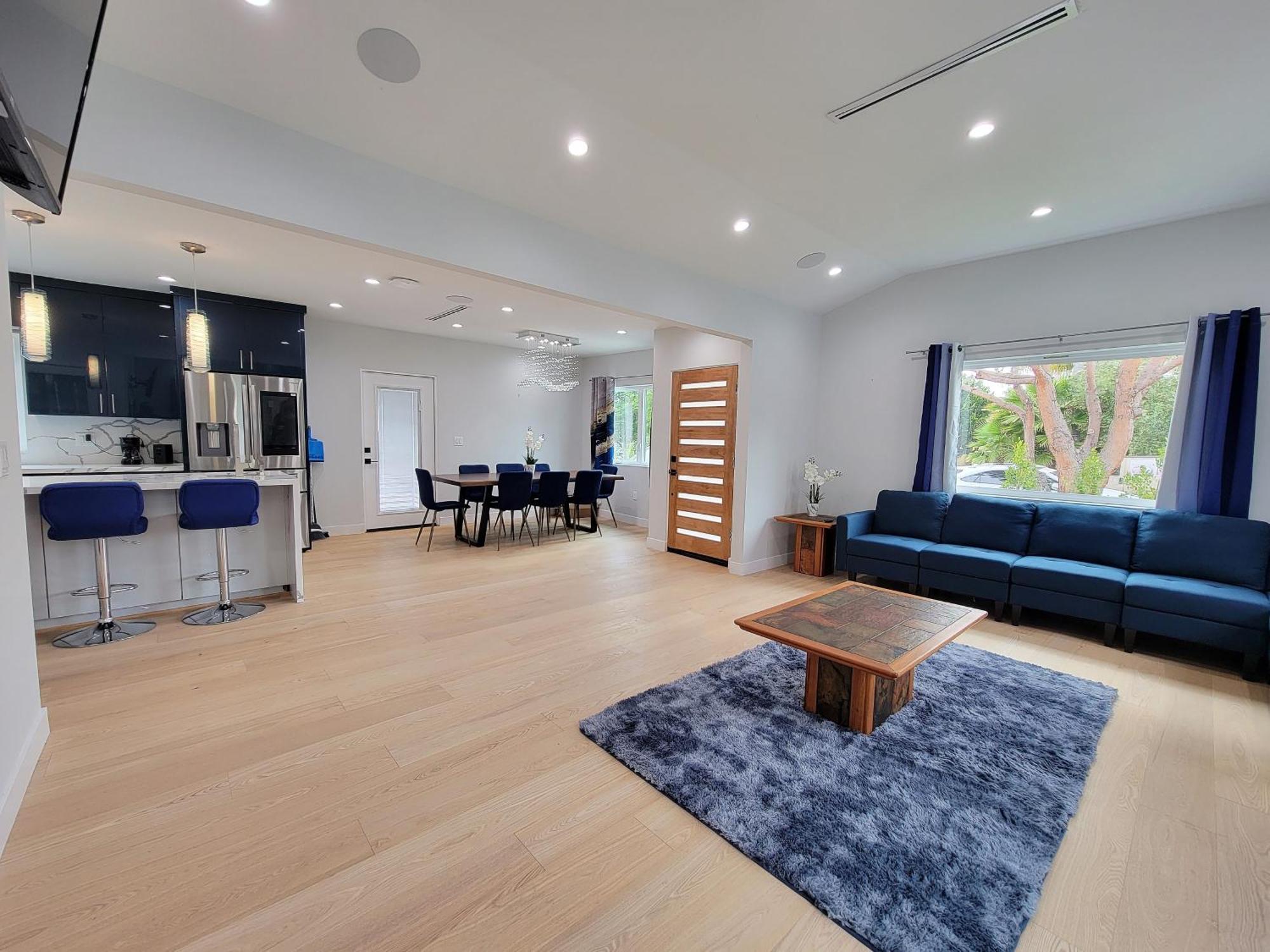 Casa vacanze Modern Luxury 3 Bedroom Next To La Cienega Plaza With Parking, Wifi, Tv, Bbq 10 Minutes To Rodeo Drive Los Angeles