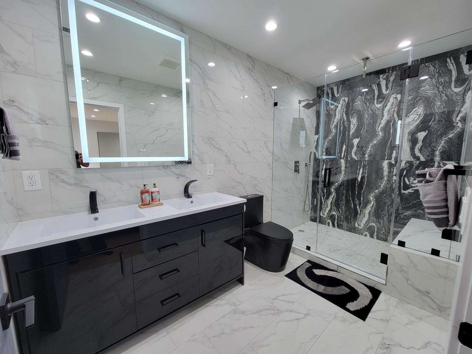 Modern Luxury 3 Bedroom Next To La Cienega Plaza With Parking, Wifi, Tv, Bbq 10 Minutes To Rodeo Drive Los Angeles