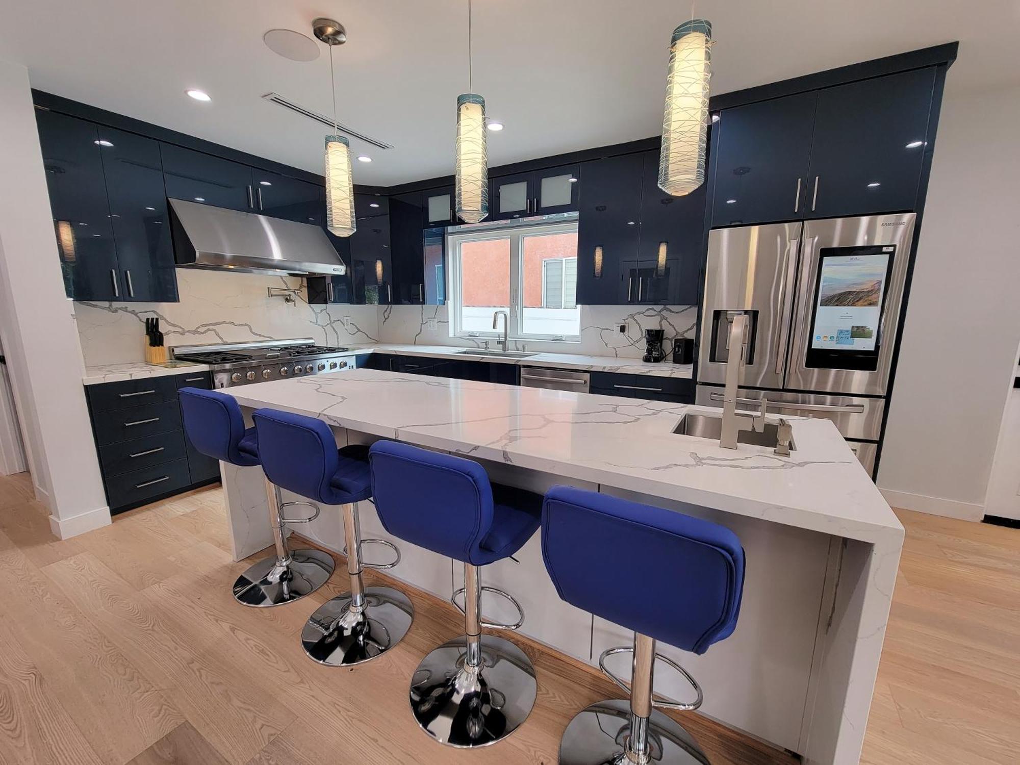Casa vacanze Modern Luxury 3 Bedroom Next To La Cienega Plaza With Parking, Wifi, Tv, Bbq 10 Minutes To Rodeo Drive *