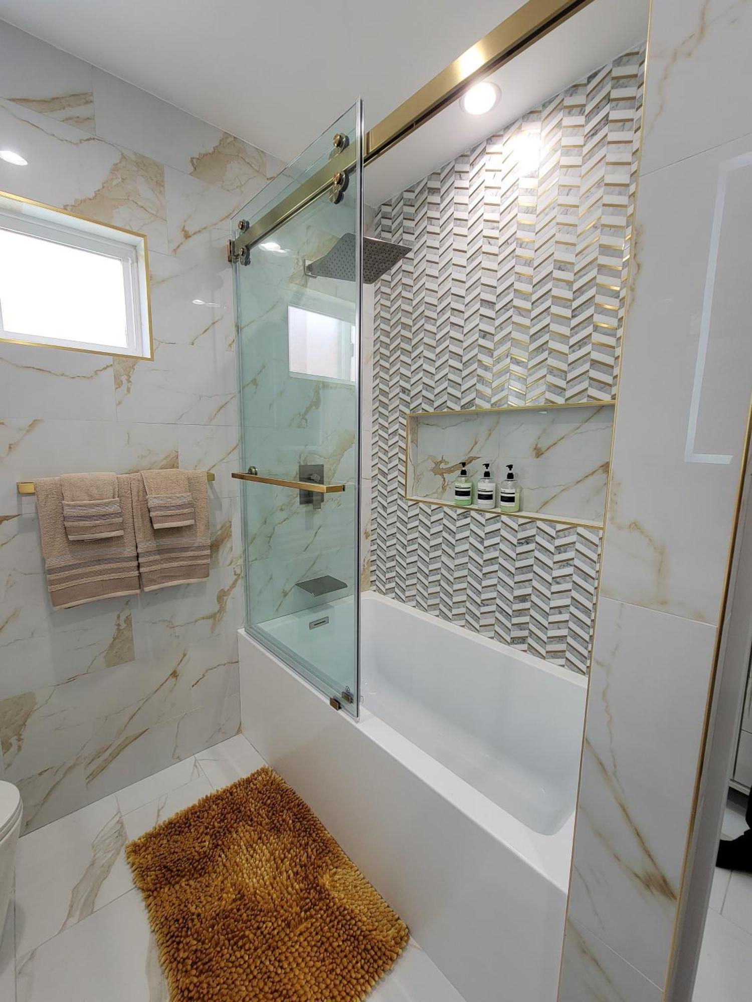 Casa vacanze Modern Luxury 3 Bedroom Next To La Cienega Plaza With Parking, Wifi, Tv, Bbq 10 Minutes To Rodeo Drive *