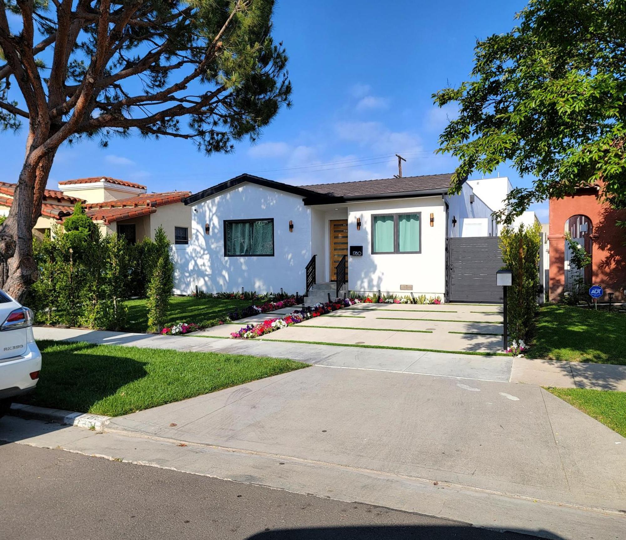 Modern Luxury 3 Bedroom Next To La Cienega Plaza With Parking, Wifi, Tv, Bbq 10 Minutes To Rodeo Drive Casa vacanze